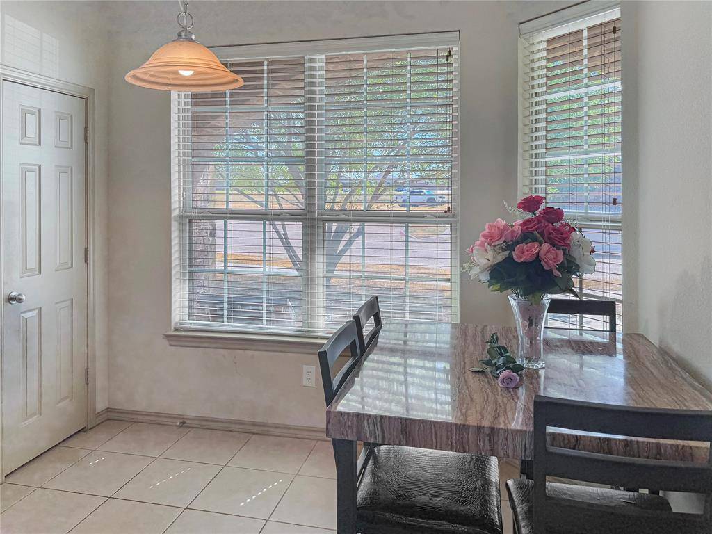 1805 Overlook Drive, Lancaster, TX 75146
