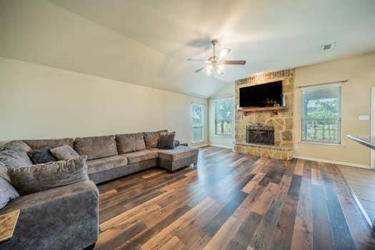 166 Oxford Ranch Road, Waxahachie, TX 75167