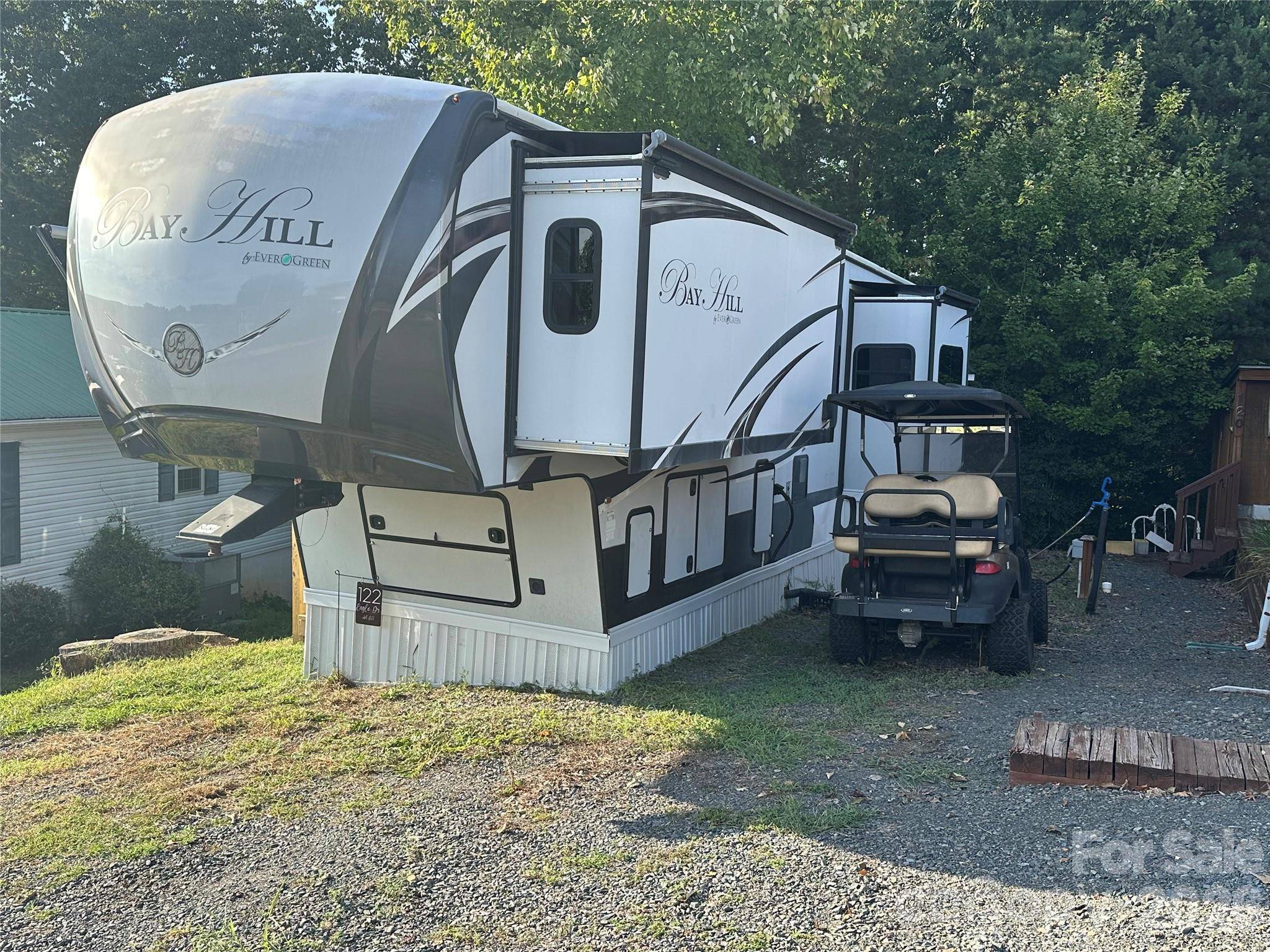 122 Eagle DR, New London, NC 28127