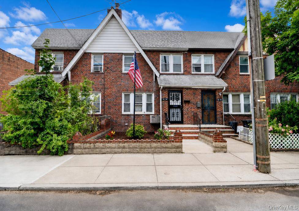 8532 66th AVE, Rego Park, NY 11374