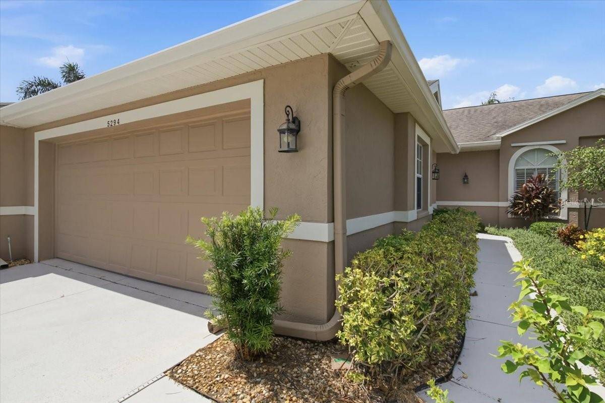 5294 MAHOGANY RUN AVE, Sarasota, FL 34241