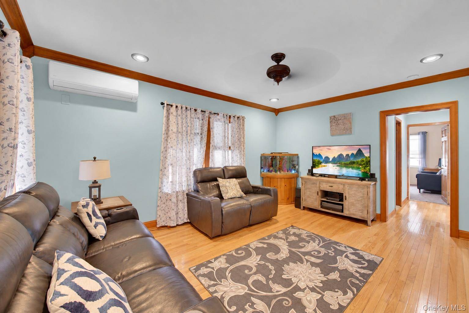 138-33 62nd RD, Flushing, NY 11367