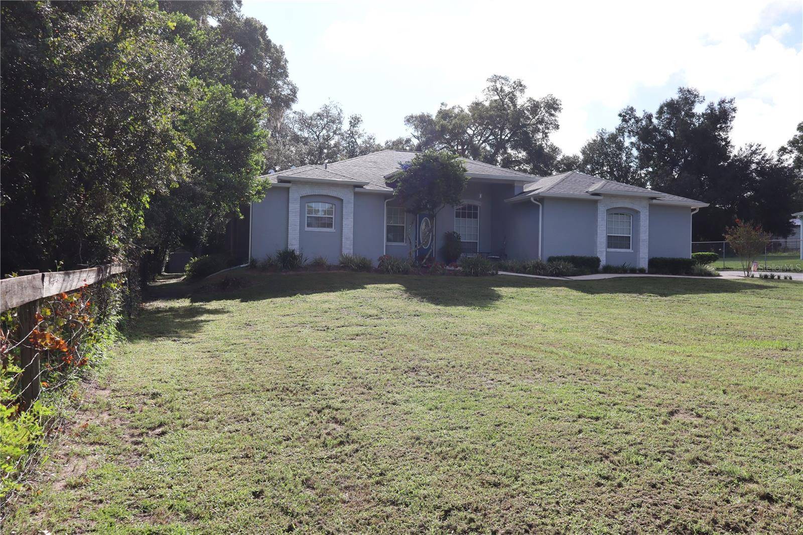 12306 JOAVAJIN RD, Dade City, FL 33525