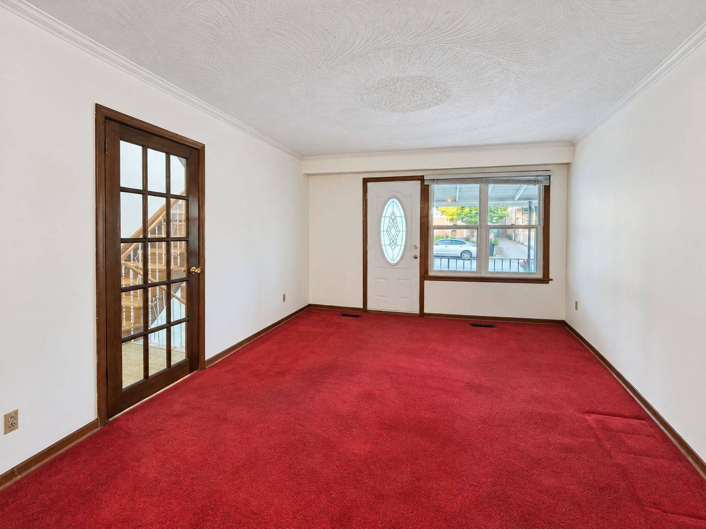 142 Ennerdale RD, Toronto W03, ON M6E 4C9