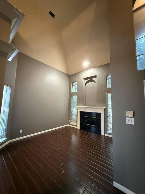 9702 Windy Hollow Drive, Irving, TX 75063