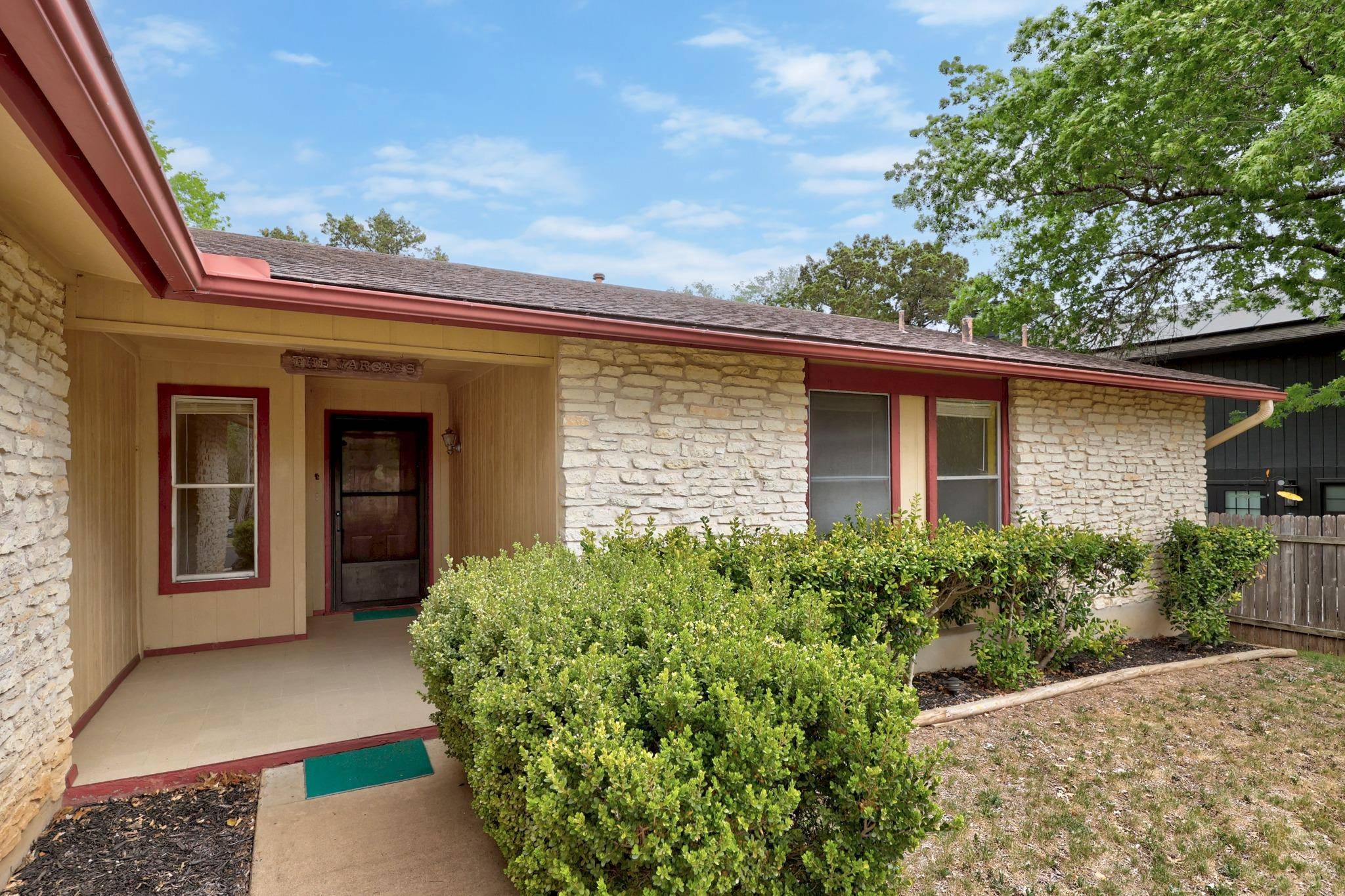 2110 Trede DR, Austin, TX 78745