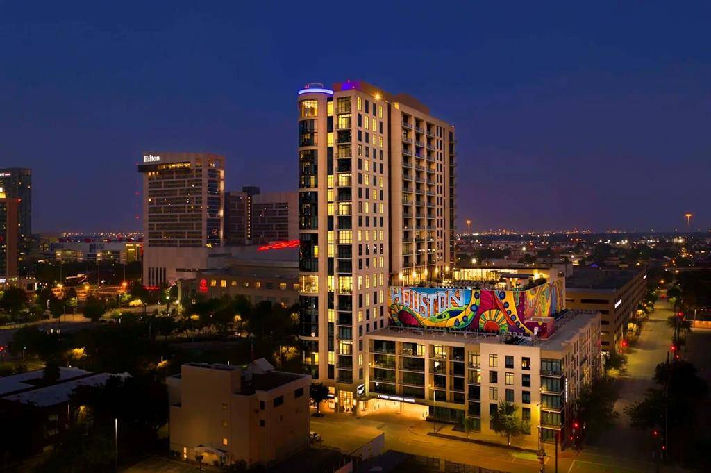 1515 Austin Street #1-1701, Houston, TX 77002