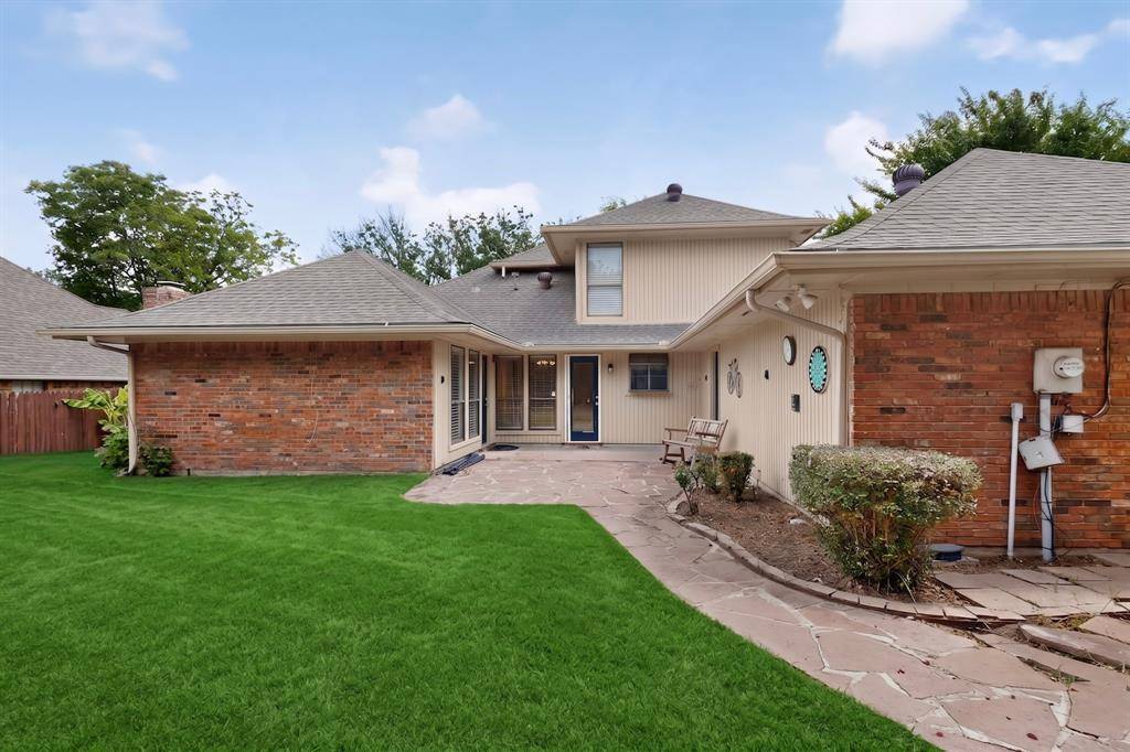 1900 Thames Drive, Arlington, TX 76017