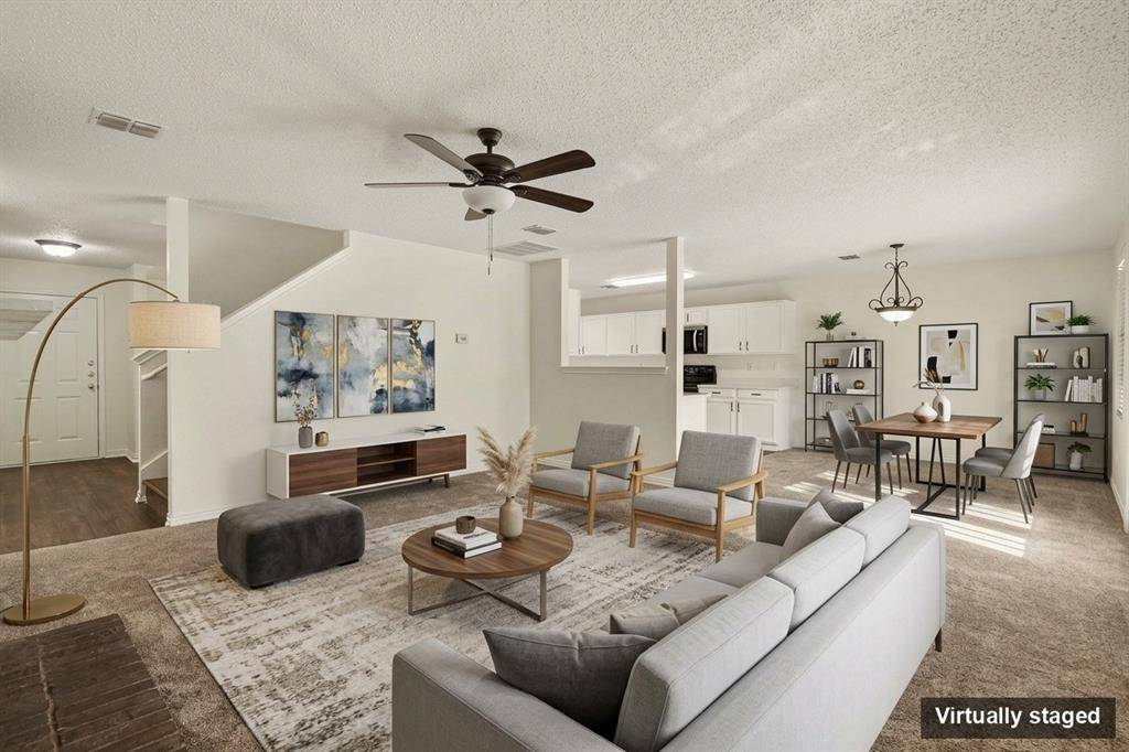 1404 Sunflower Court, Burleson, TX 76028