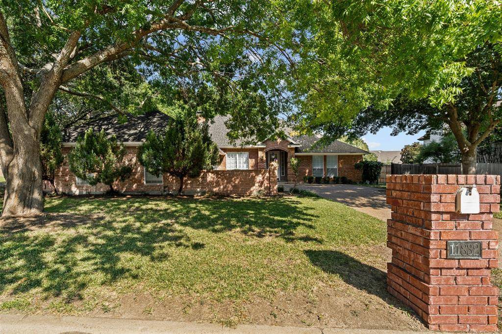 11832 Ferndale Lane, Fort Worth, TX 76008