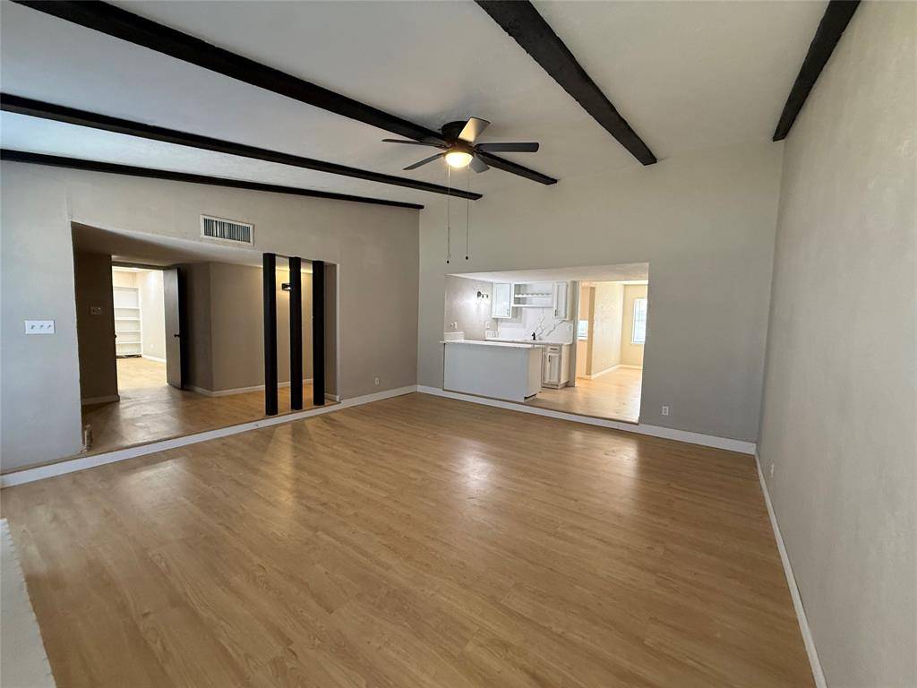 4212 Coronet, Arlington, TX 76017