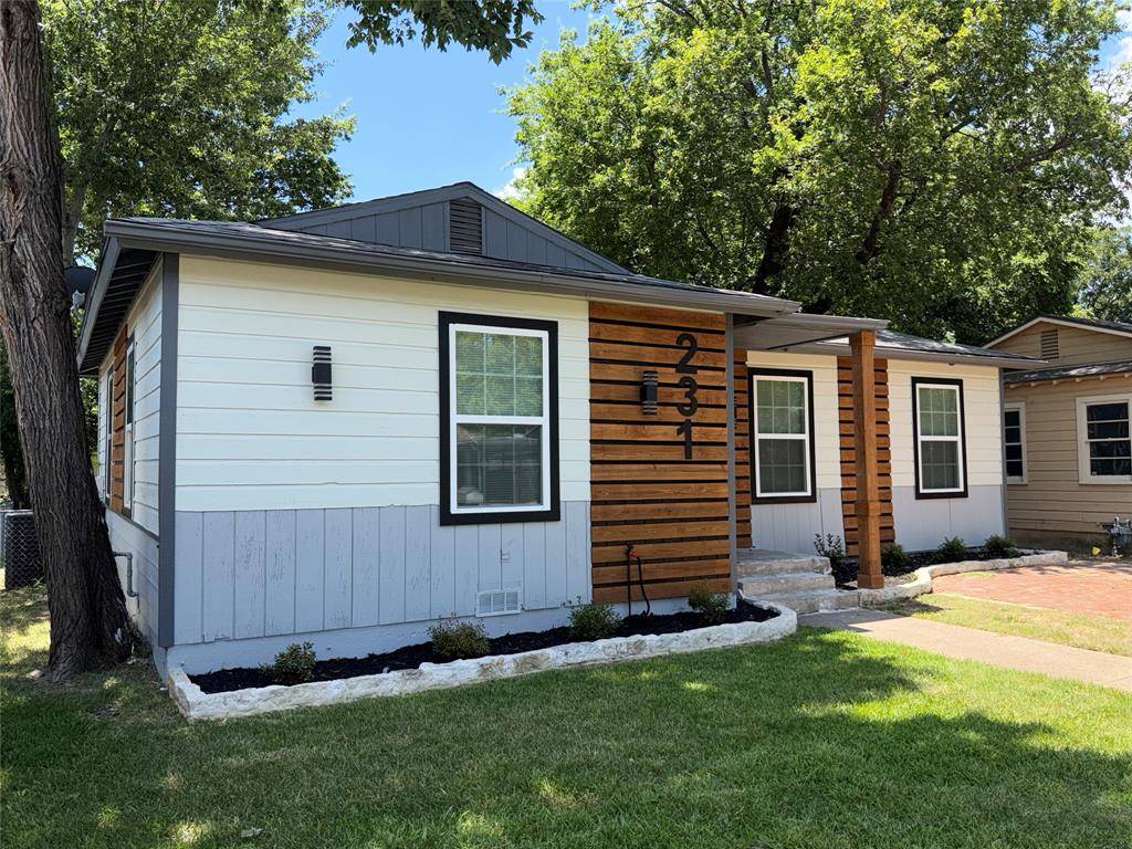231 Elm Street, Hurst, TX 76053