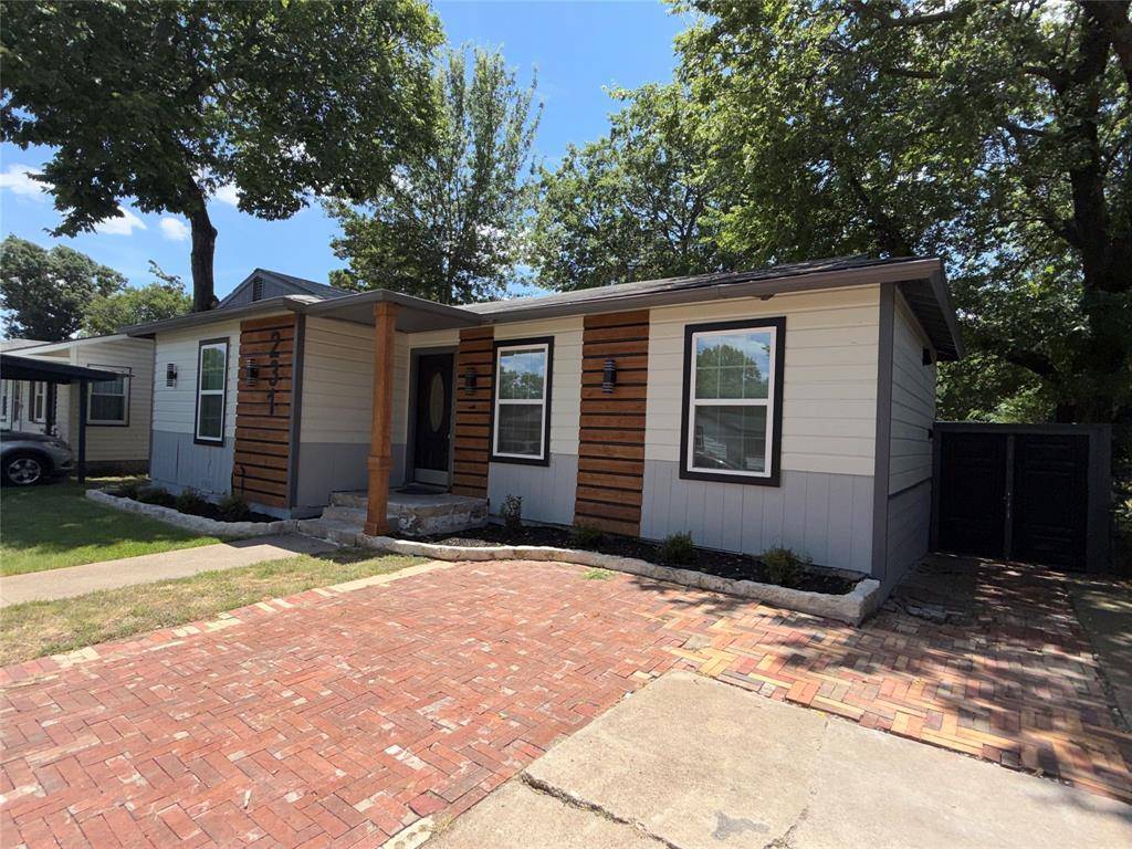 231 Elm Street, Hurst, TX 76053