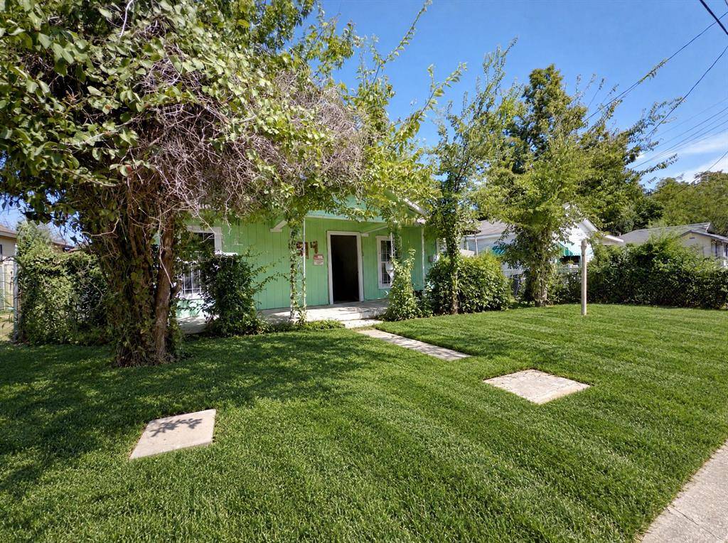 4514 Spring Garden Street, Dallas, TX 75215