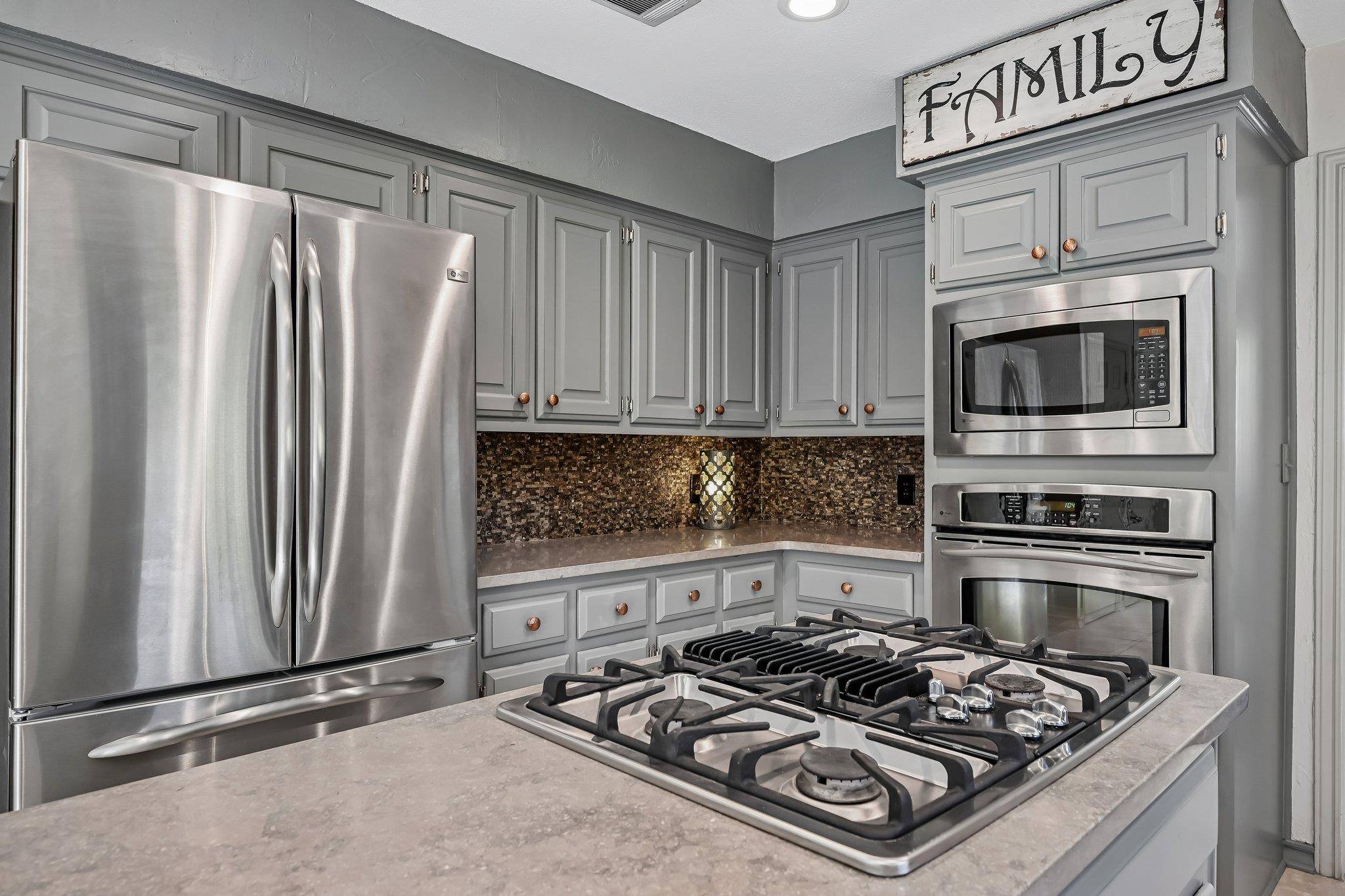 6009 Diamond Head DR, Austin, TX 78746