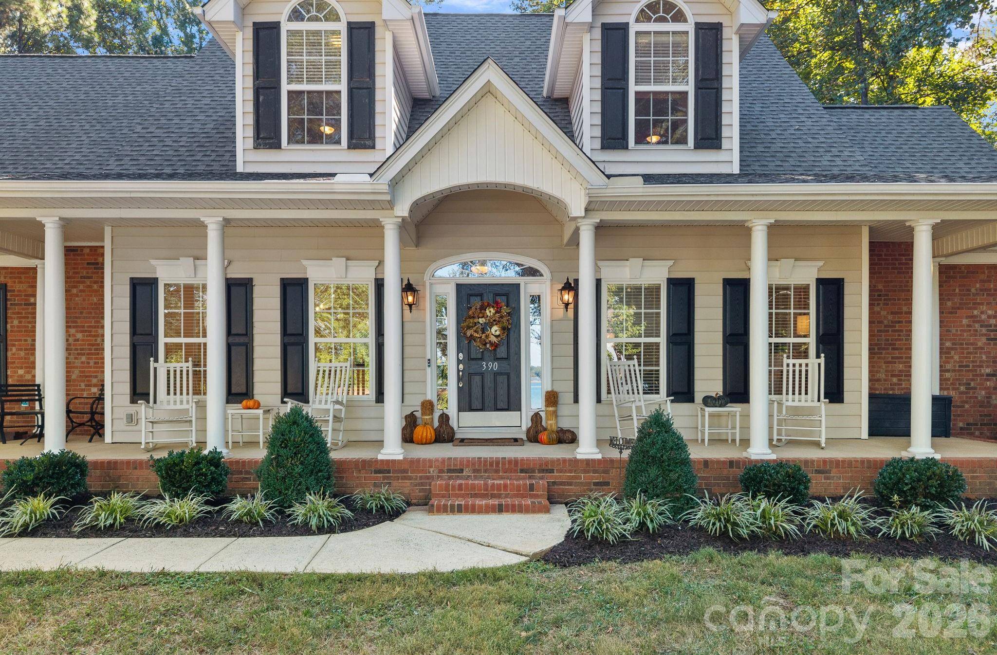 390 Robinson RD, Mooresville, NC 28117
