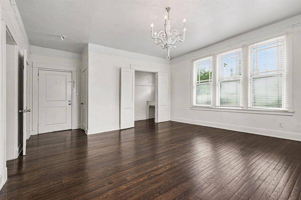 917 N Haskell Avenue #E, Dallas, TX 75204