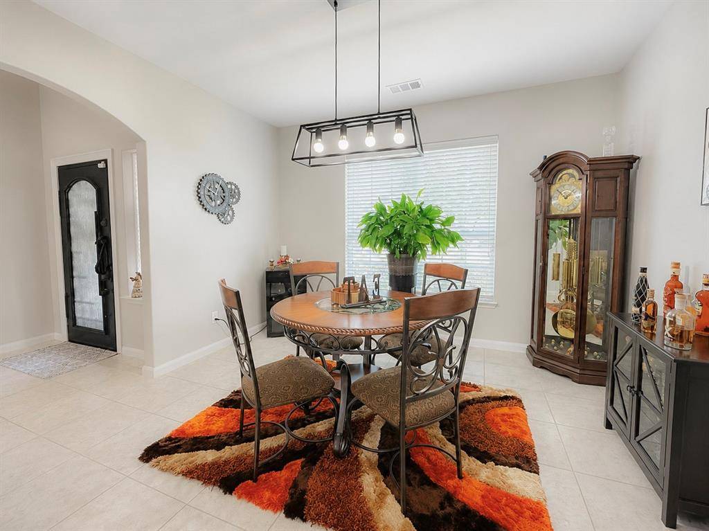 610 Milas Lane, Glenn Heights, TX 75154