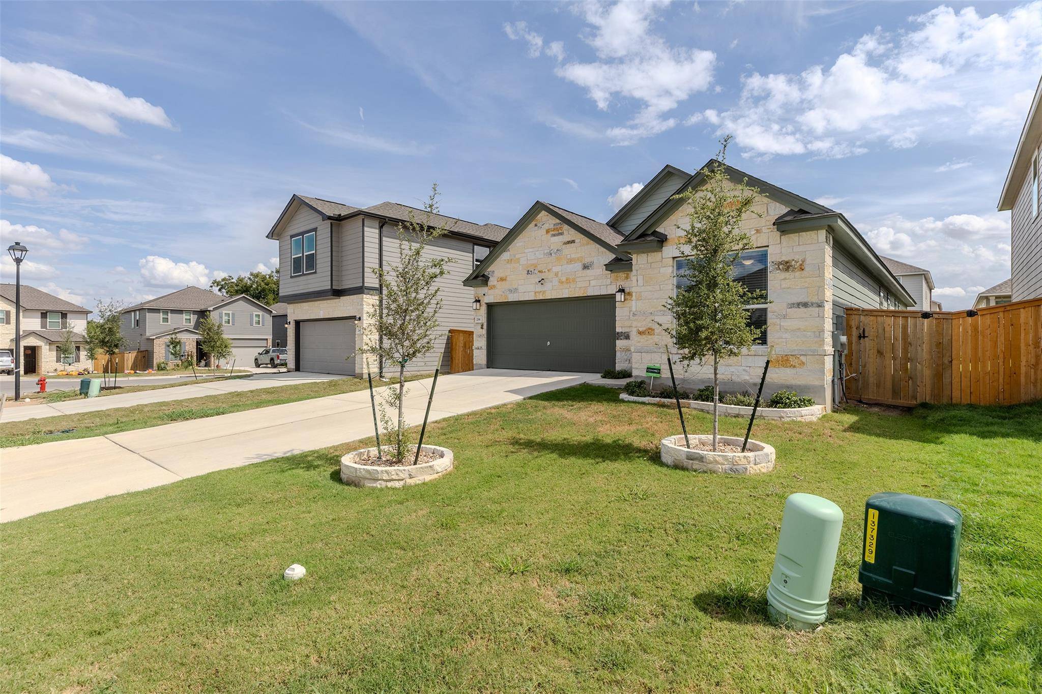 236 Colonel McNally LOOP, Jarrell, TX 76537
