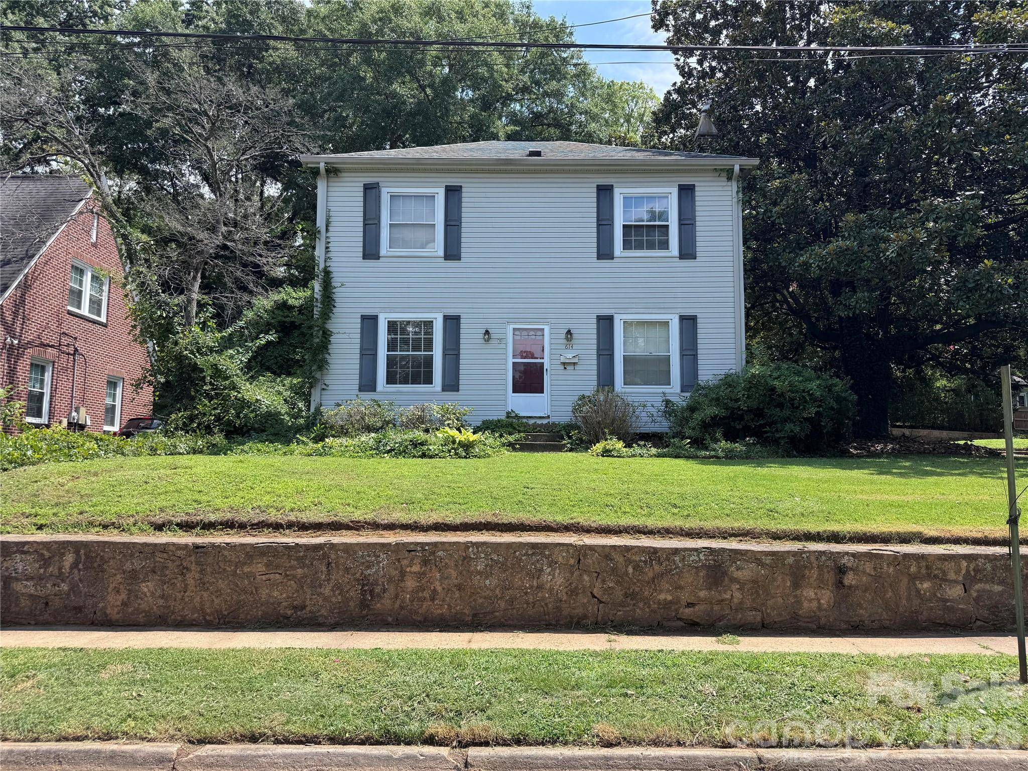 614 Neil ST, Gastonia, NC 28052