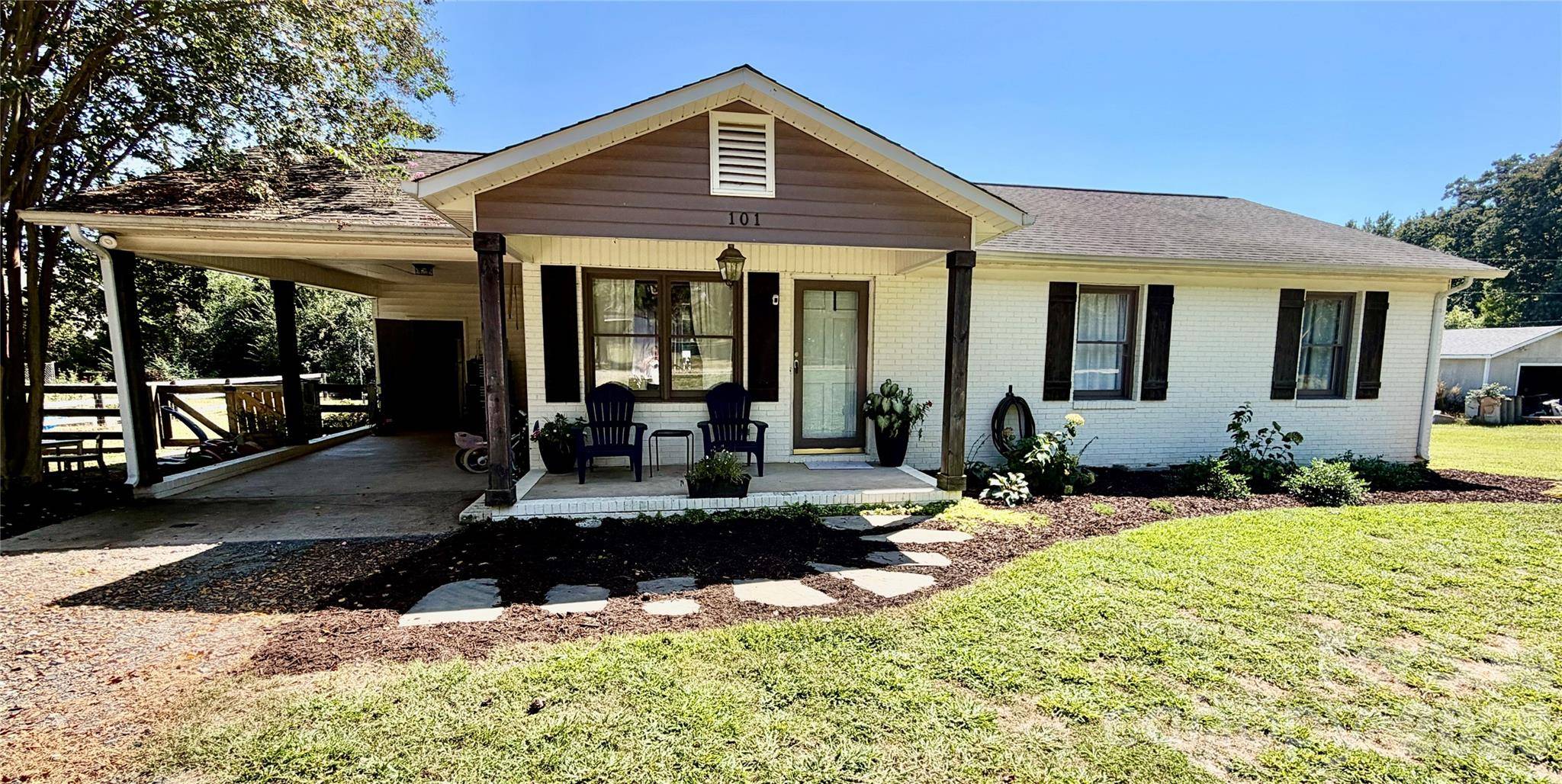 101 Morningstar DR, Locust, NC 28097