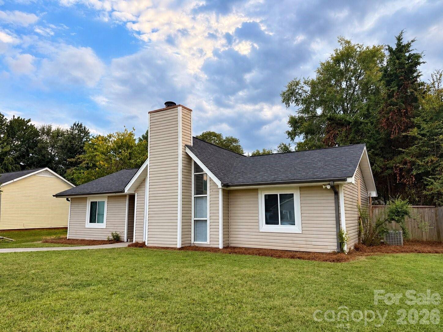 2617 Dion AVE, Charlotte, NC 28212