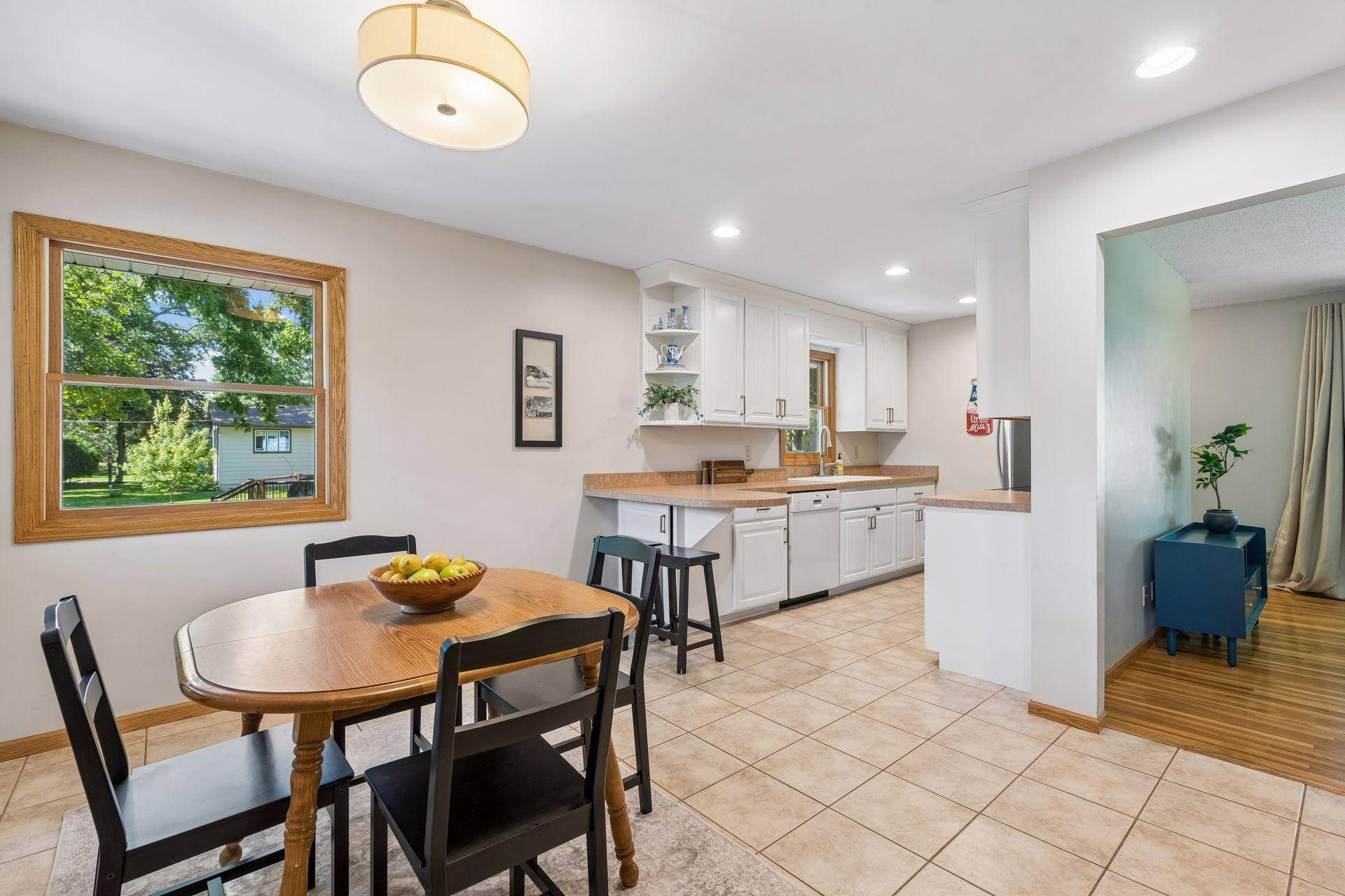 64 99th AVE NW, Coon Rapids, MN 55448