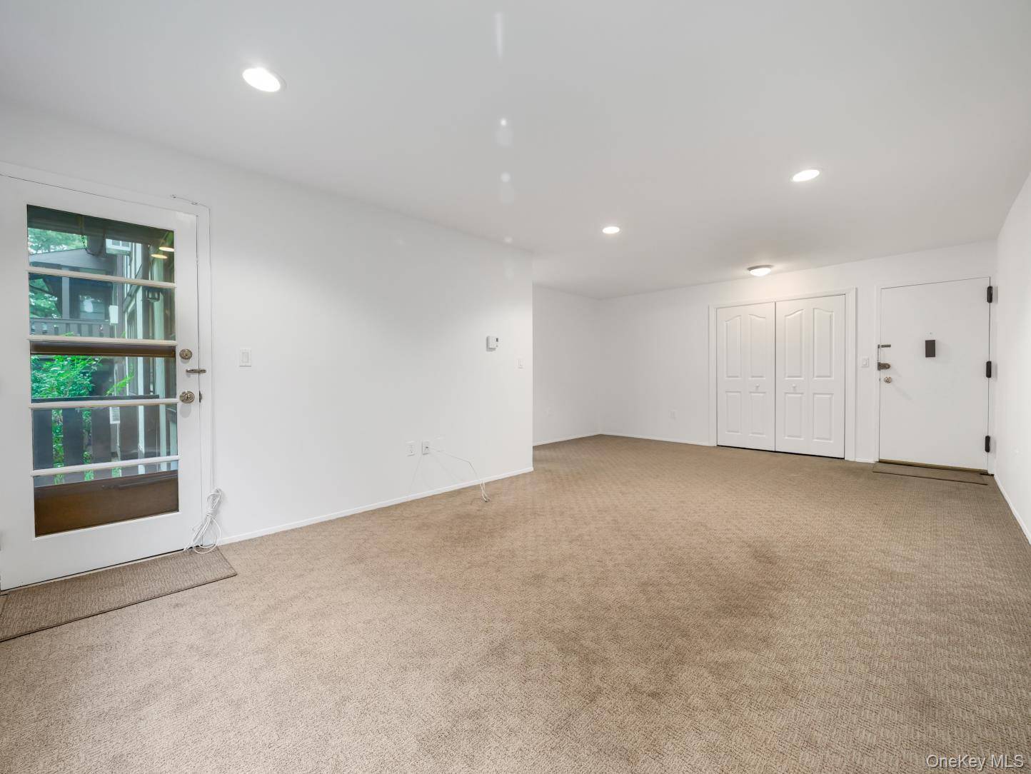 337 Sierra Vista LN, Valley Cottage, NY 10989