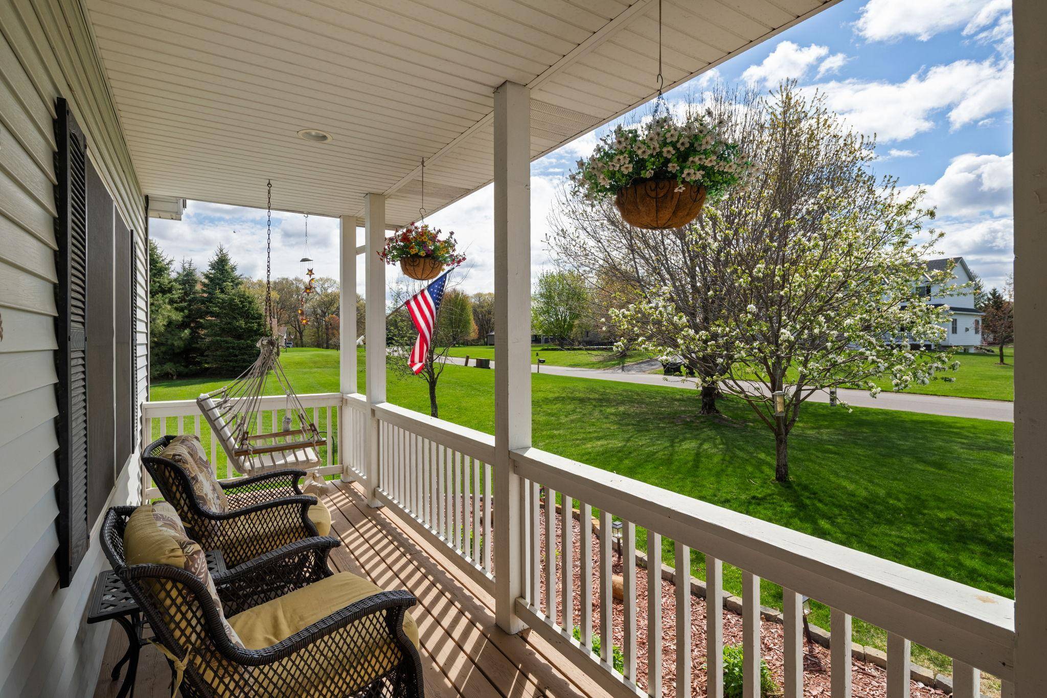 2723 174th AVE NE, Ham Lake, MN 55304