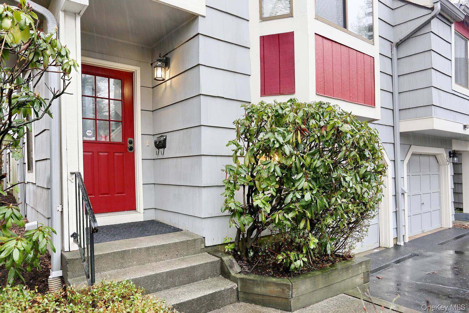 161 Treetop CIR #161, Nanuet, NY 10954