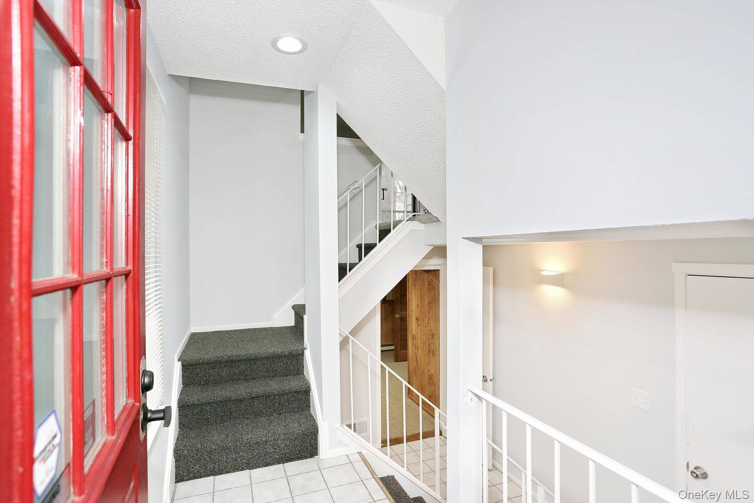 161 Treetop CIR #161, Nanuet, NY 10954