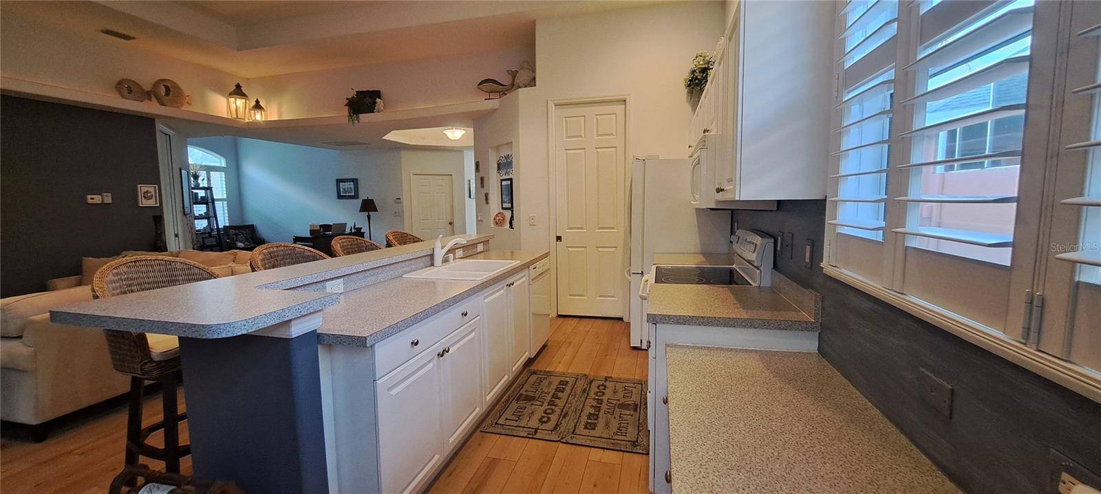 2120 MATTAMY CT, Venice, FL 34292