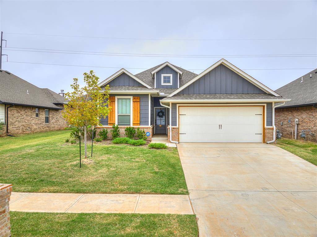 8733 Poppey PL, Yukon, OK 73099