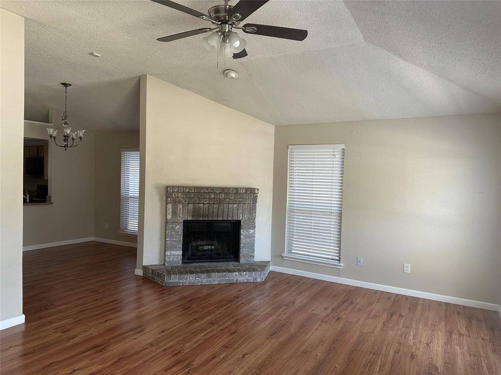 2305 Dalewood Lane, Bedford, TX 76022