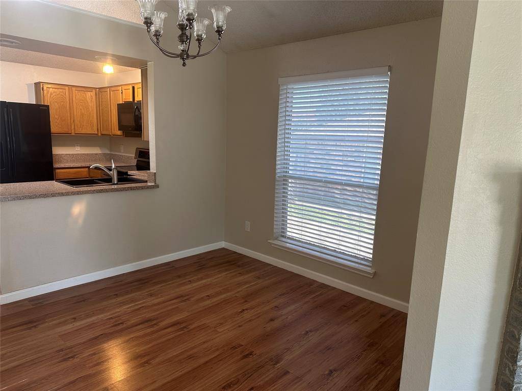 2305 Dalewood Lane, Bedford, TX 76022