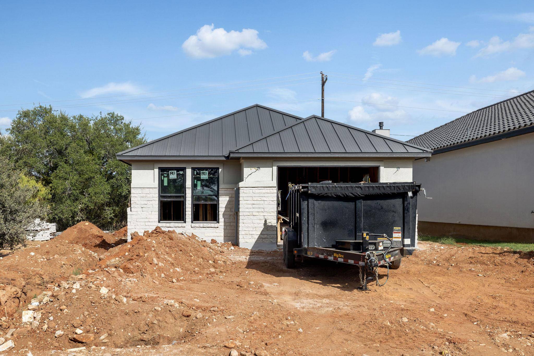 817 Sun Ray, Horseshoe Bay, TX 78657