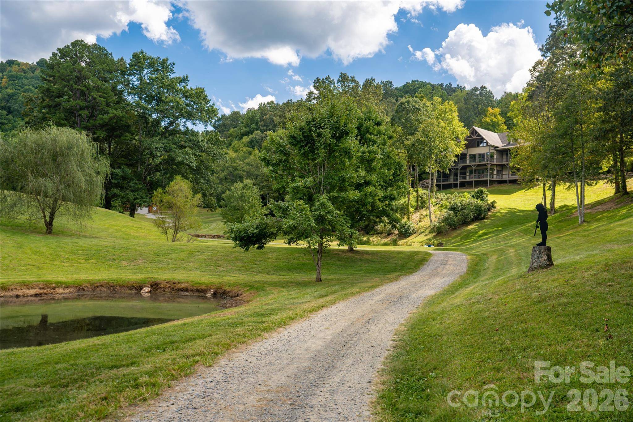 538 Celebration CV, Clyde, NC 28721
