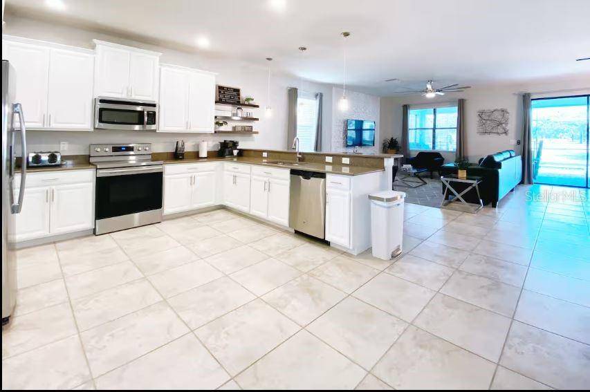 1454 ROLLING FAIRWAY DR, Davenport, FL 33896