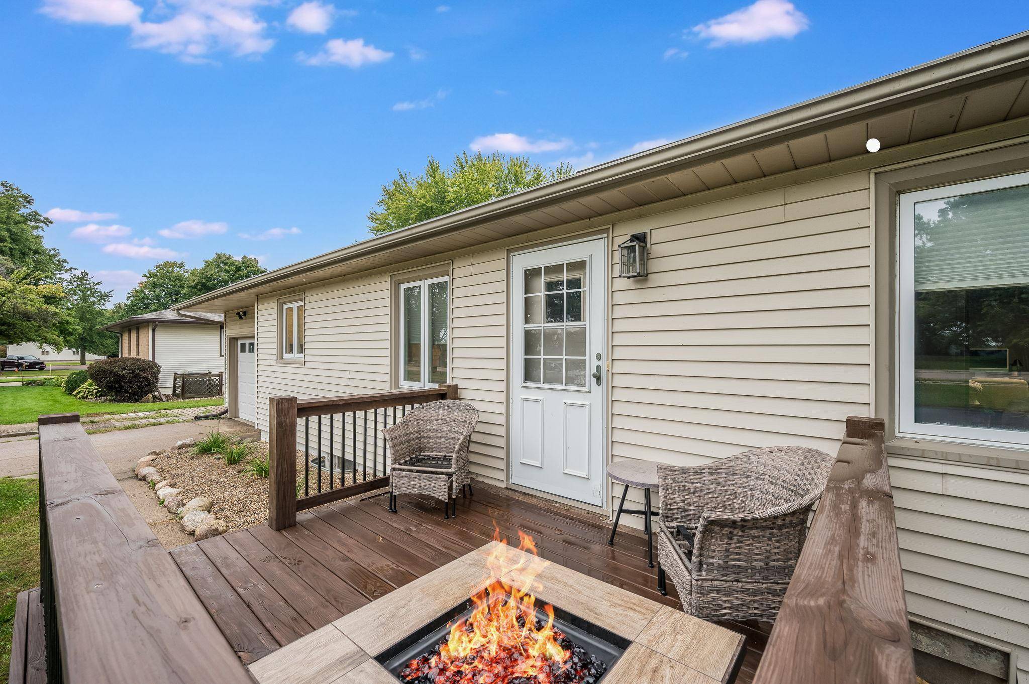 2437 Albion AVE, Fairmont, MN 56031