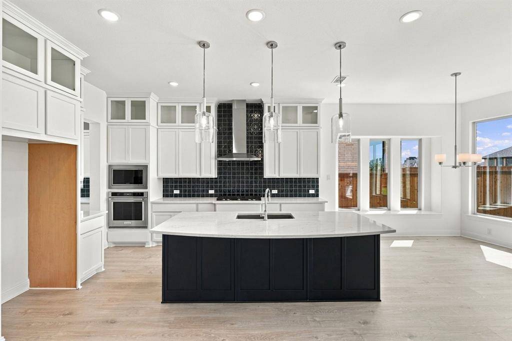 2928 Manchester Court, Celina, TX 75009