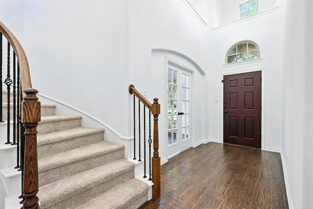 10421 Sexton Drive, Mckinney, TX 75072