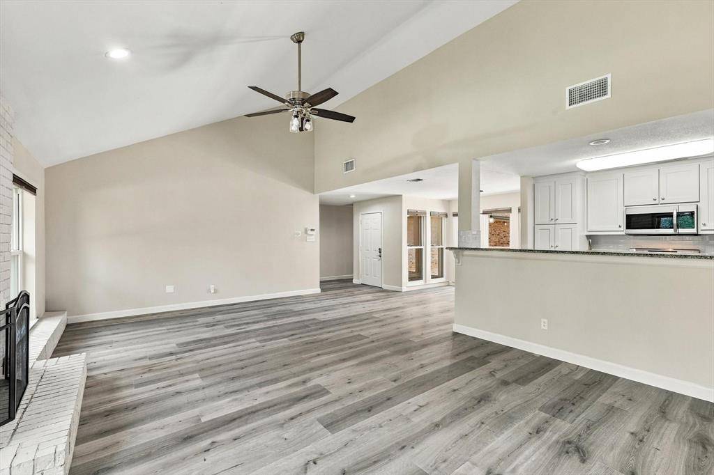 3400 Pecan Circle, Bedford, TX 76021