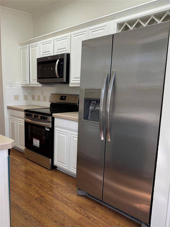 2453 Southcourt Circle, Irving, TX 75038