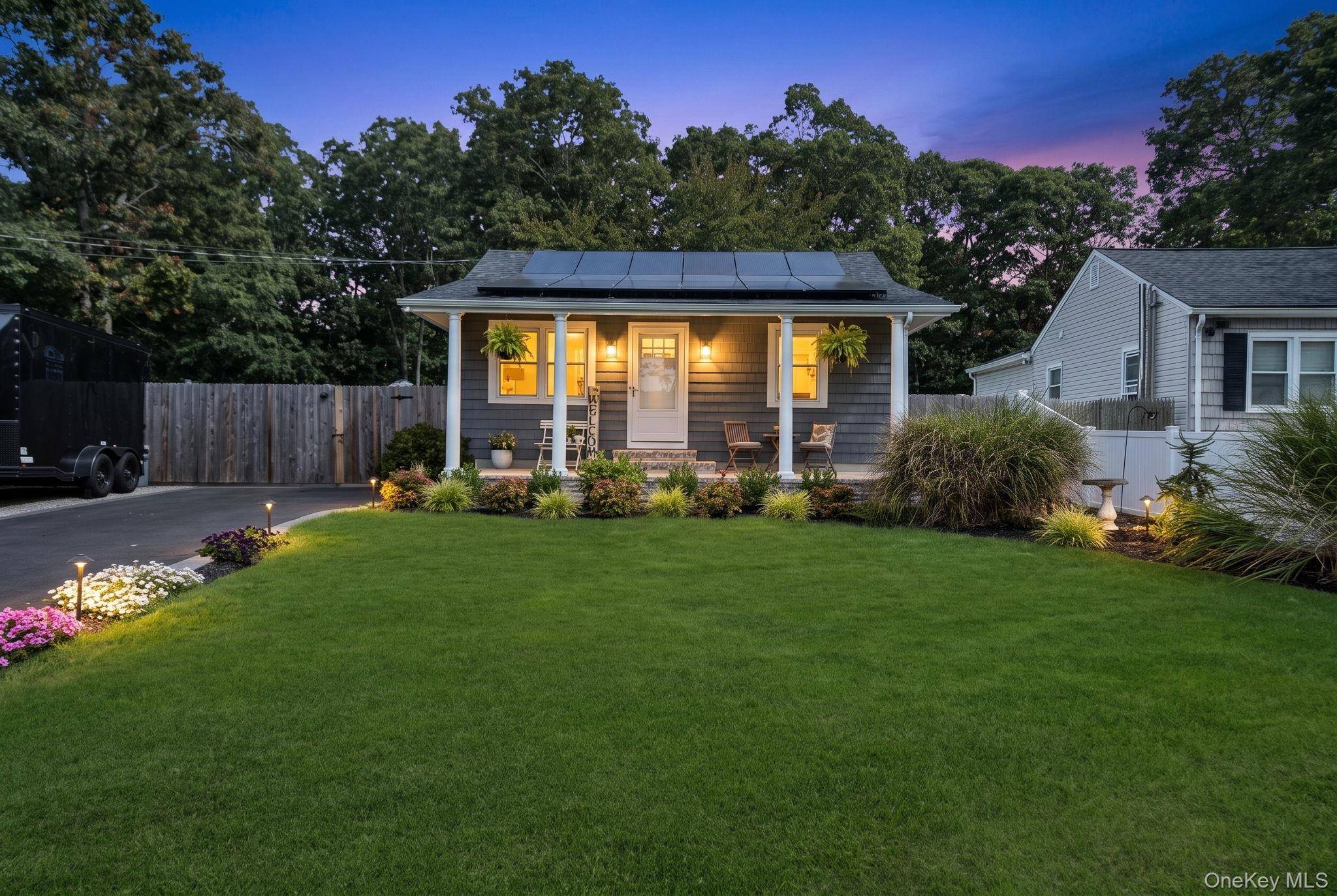 154 W End AVE, Shirley, NY 11967