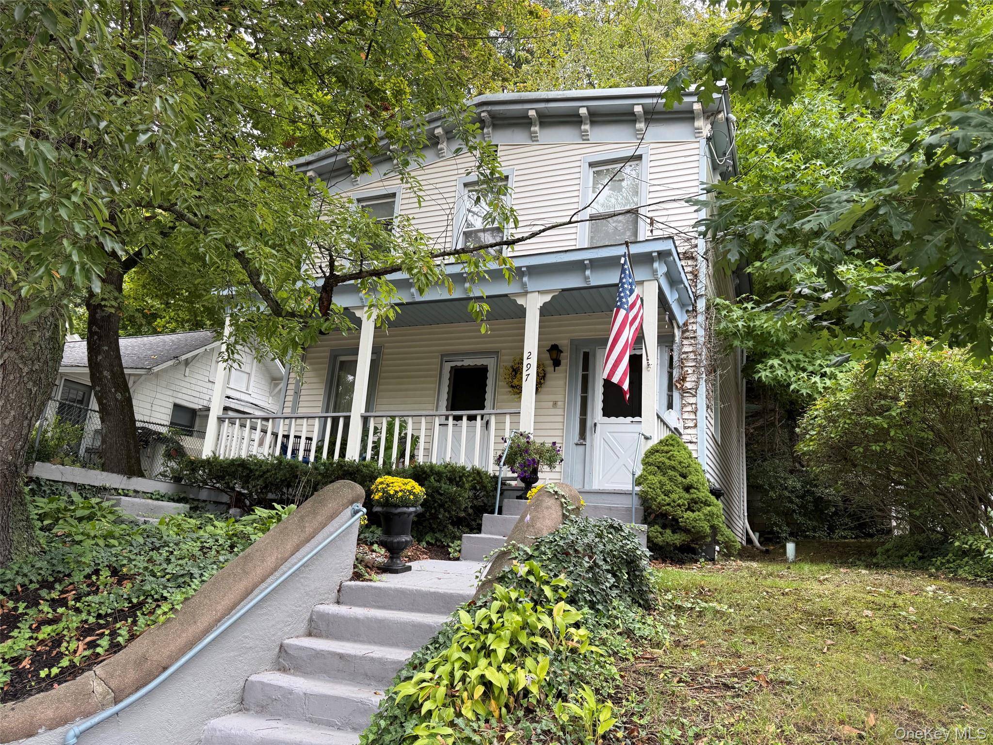 297 Main ST #2, Northport, NY 11768
