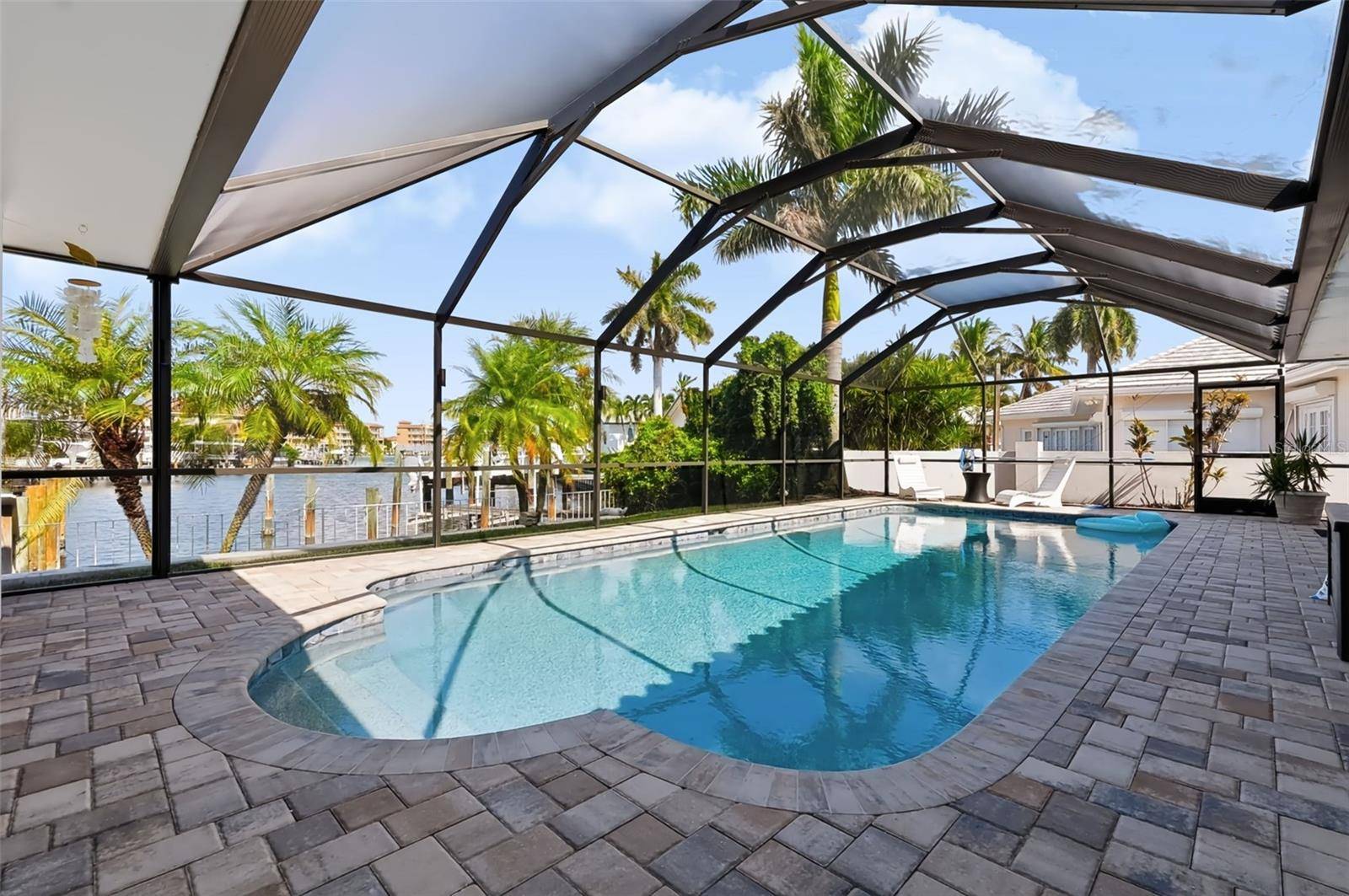 5962 LEELAND ST S, St Petersburg, FL 33715