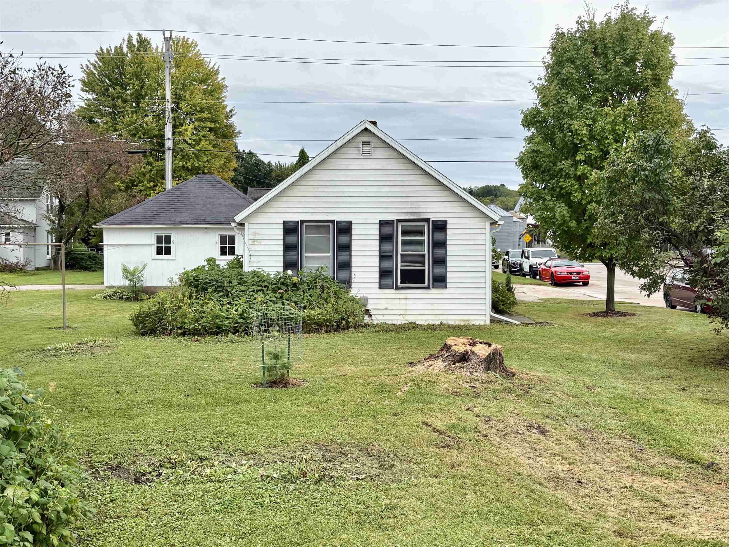 202 State ST, Decorah, IA 52101