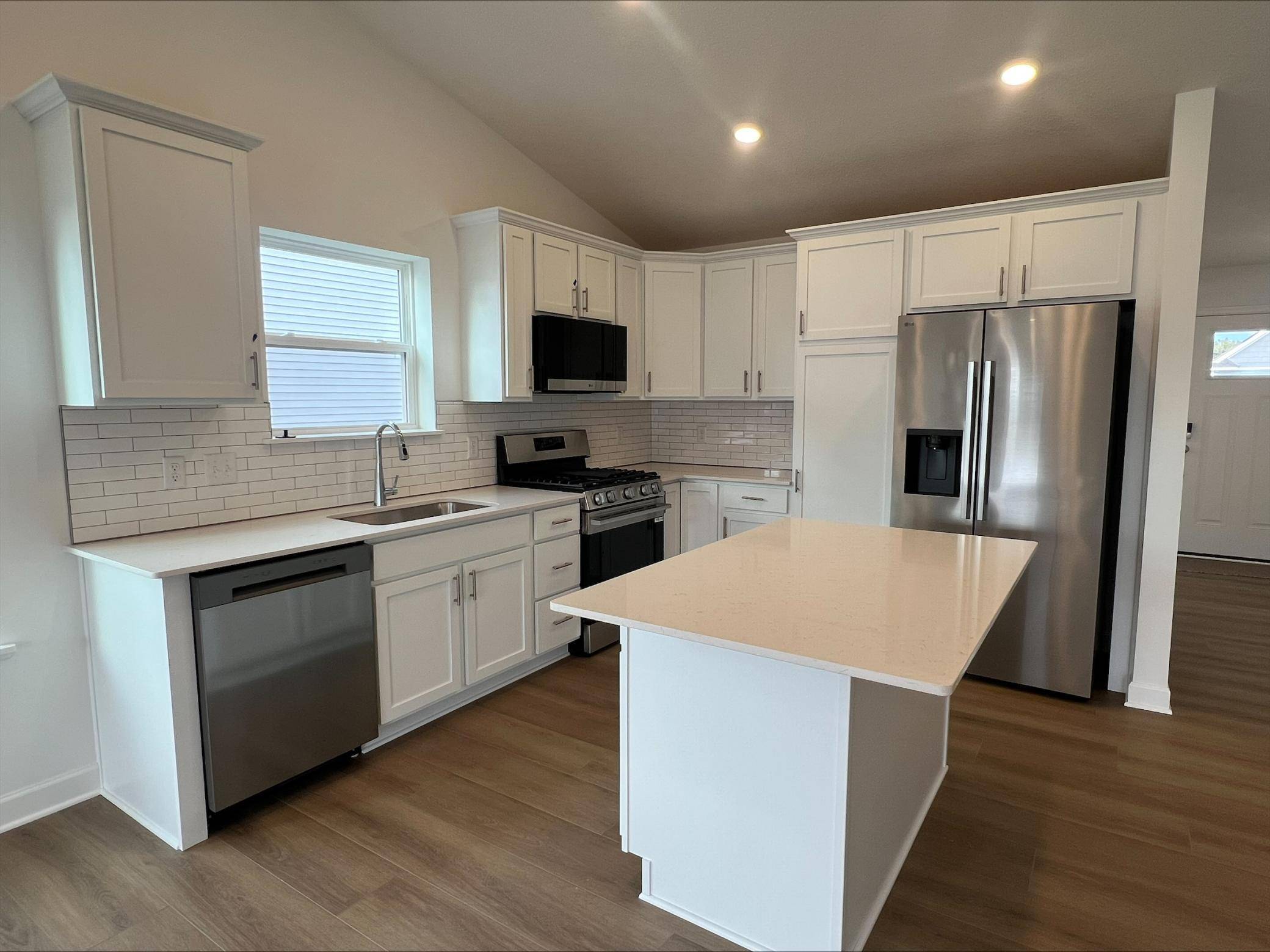 7465 Lotus LN, Lino Lakes, MN 55038