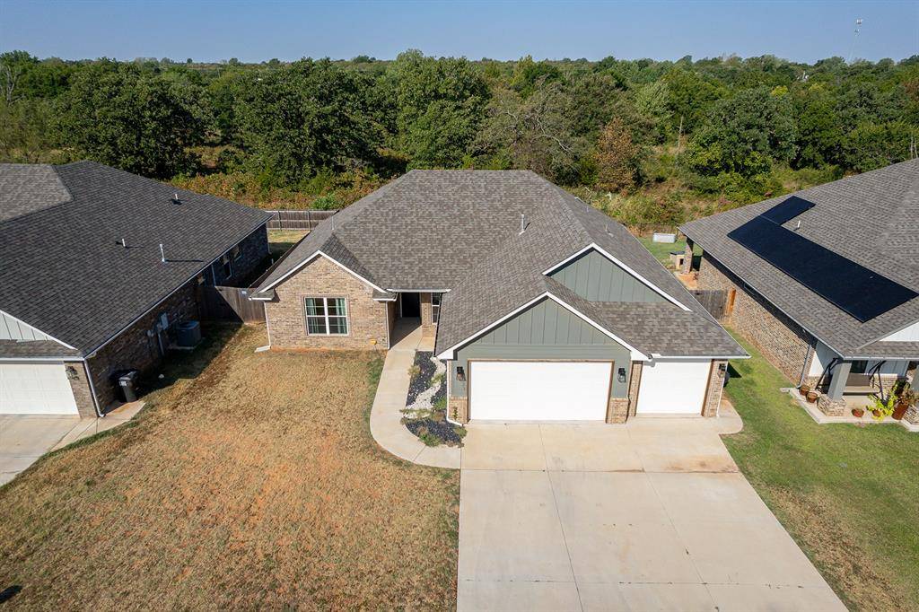 523 SW 6th ST, Jones, OK 73049