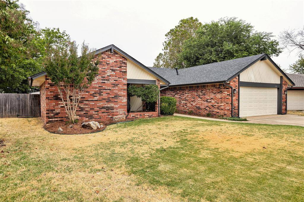 1201 Morrison TRL, Edmond, OK 73012